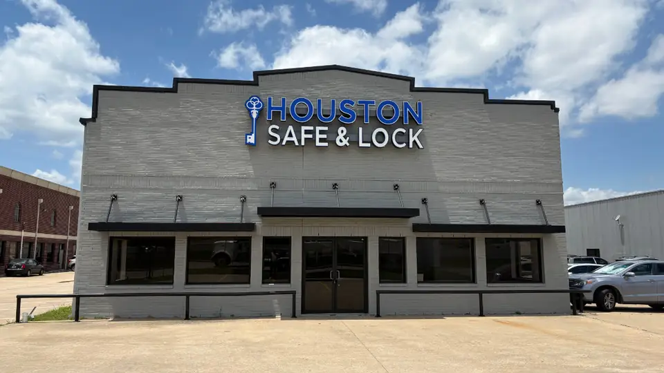 Houston Safe & Lock West Houston showroom exterior