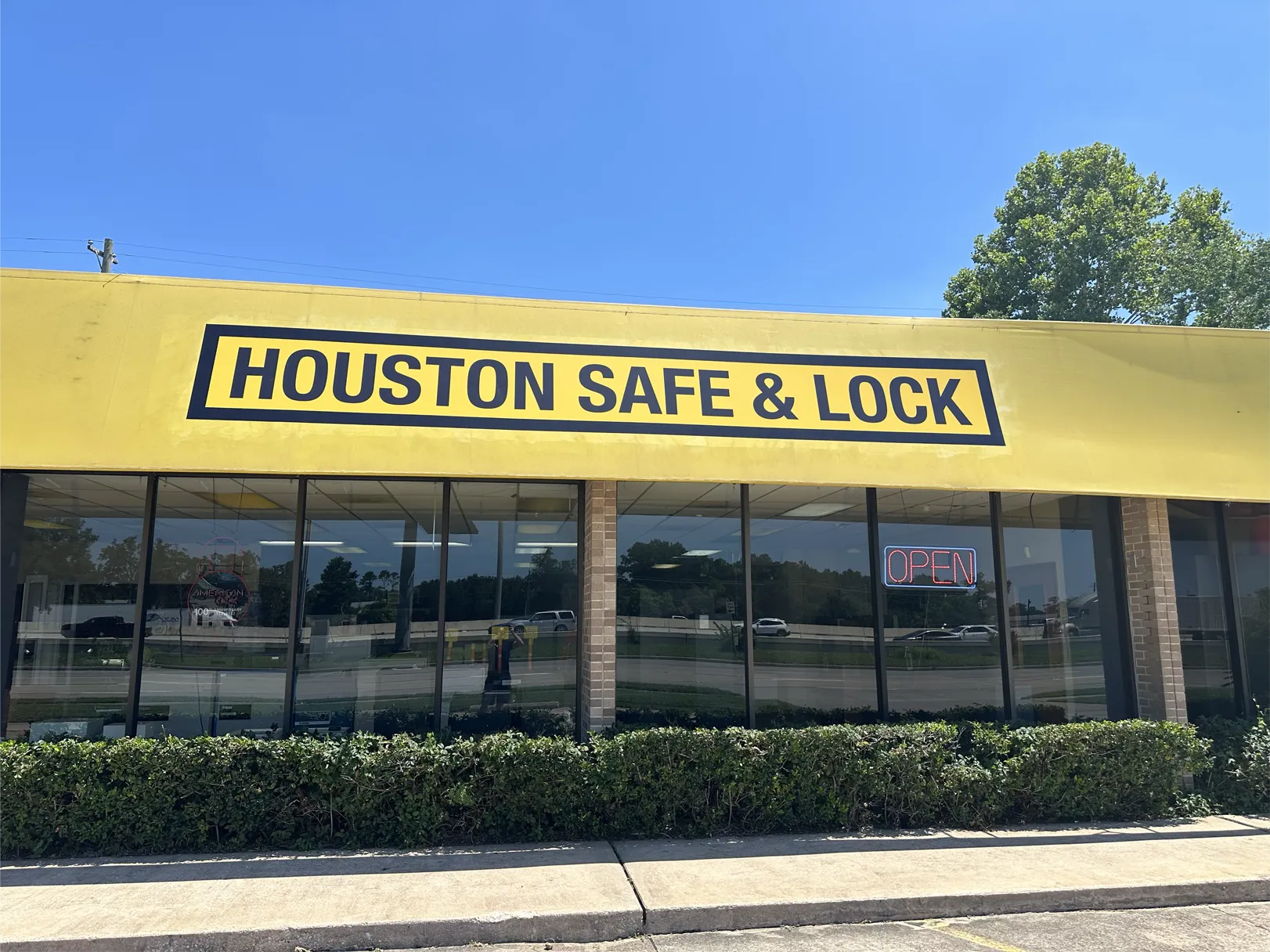 King Safe and Lock Memorial showroom